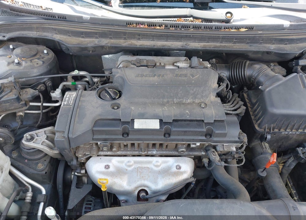 2010 HYUNDAI ELANTRA TOURING GLS VIN: KMHDB8AE9AU072647