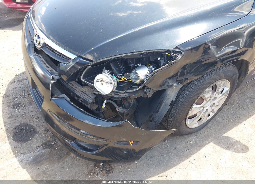 2010 HYUNDAI ELANTRA TOURING GLS VIN: KMHDB8AE9AU072647