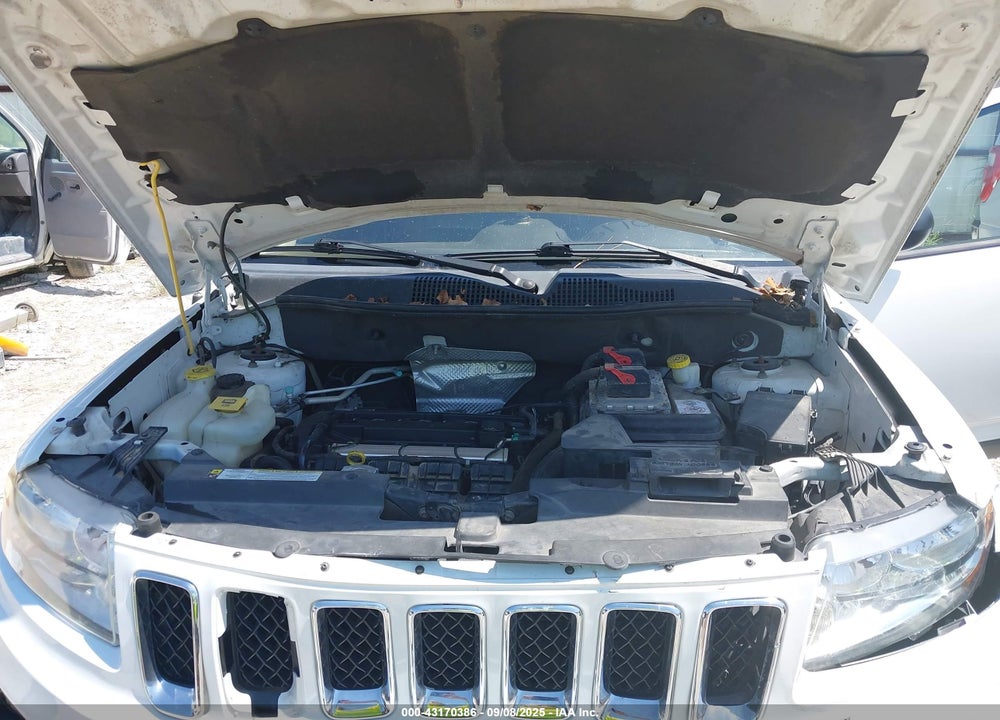 2012 JEEP COMPASS VIN: 1C4NJDCB1CD564194