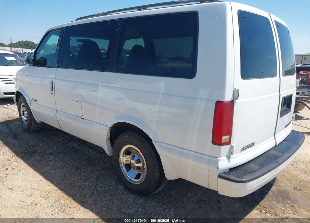 2000 CHEVROLET ASTRO VIN: 1GNDM19W5YB144945