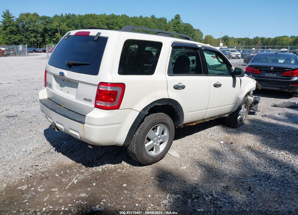 2009 FORD ESCAPE VIN: 1FMCU93GX9KC97872
