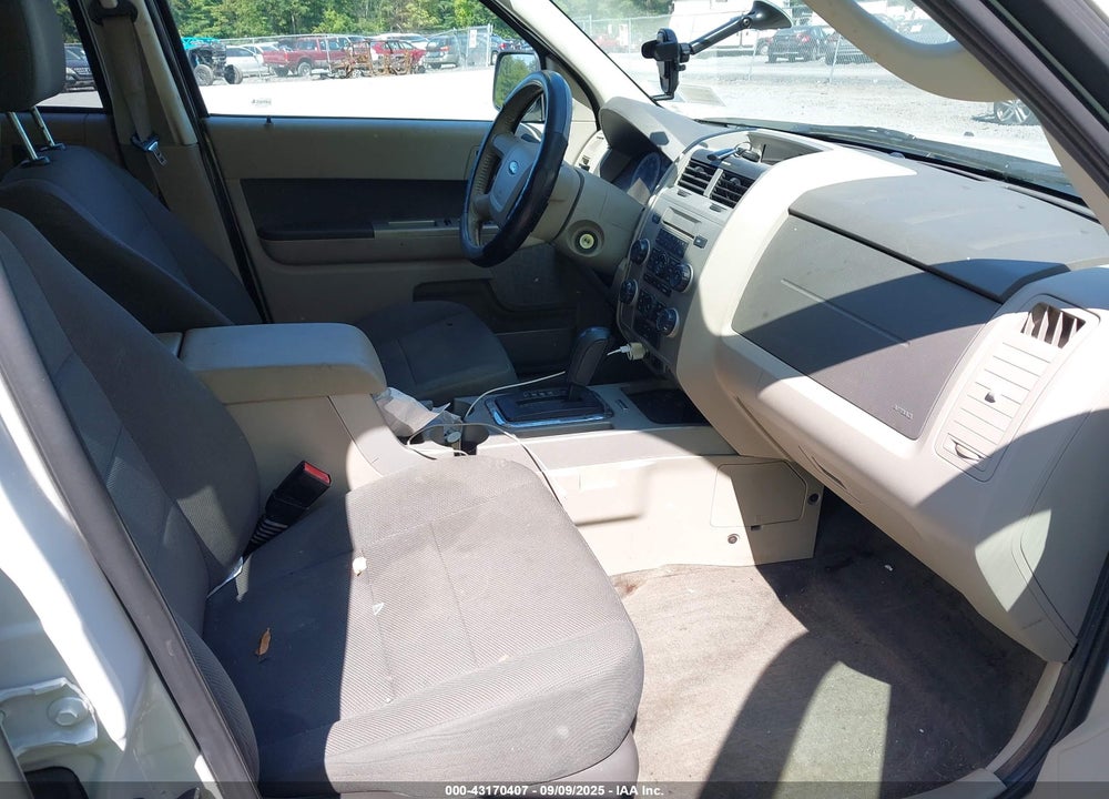 2009 FORD ESCAPE VIN: 1FMCU93GX9KC97872