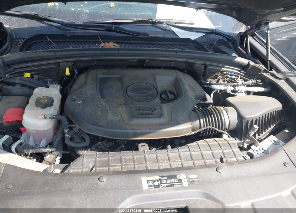 2022 JEEP GRAND CHEROKEE VIN: 1C4RJHDG5N8635976