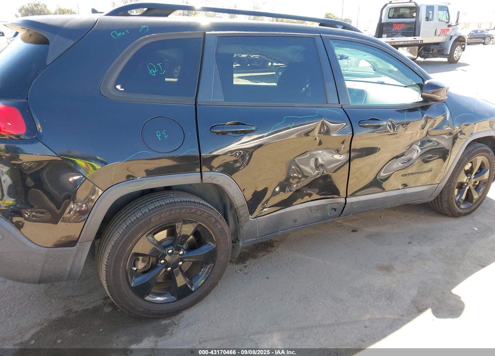 2015 JEEP CHEROKEE LATITUDE ALTITUDE VIN: 1C4PJLCSXFW737805
