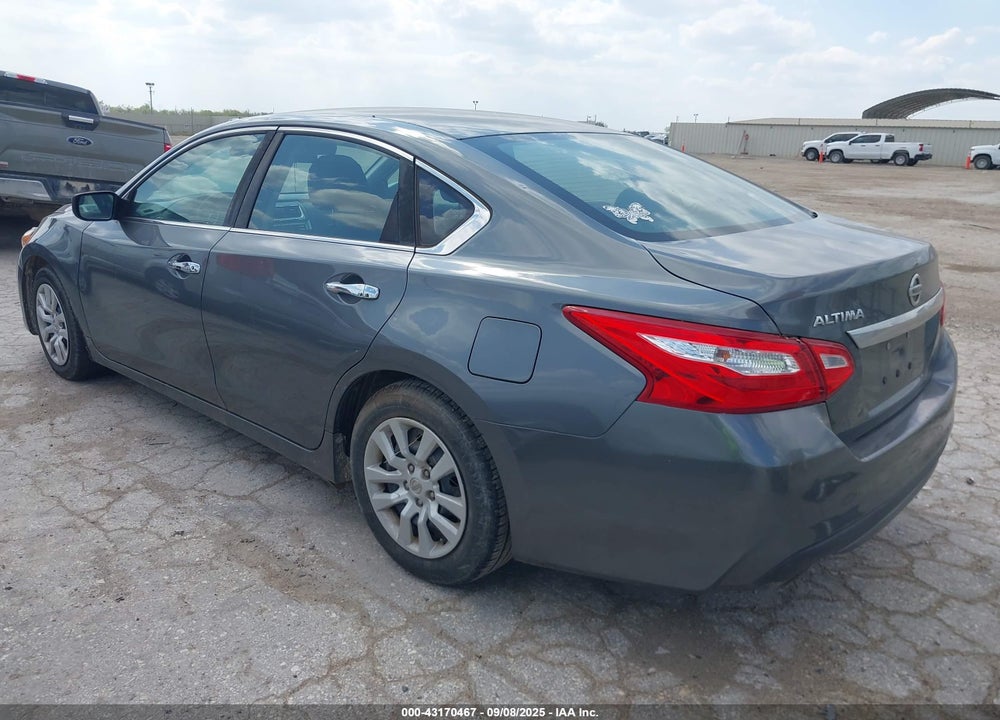 2017 NISSAN ALTIMA VIN: 1N4AL3AP3HC190921