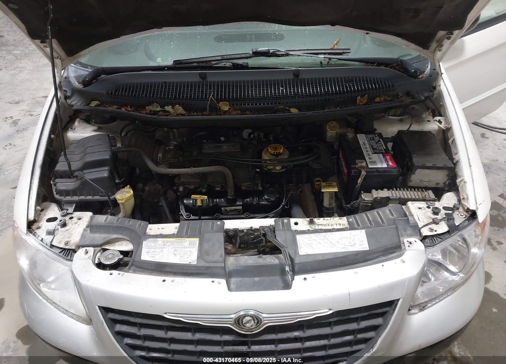 2003 CHRYSLER TOWN & COUNTRY LX VIN: 2C4GP44R73R372357