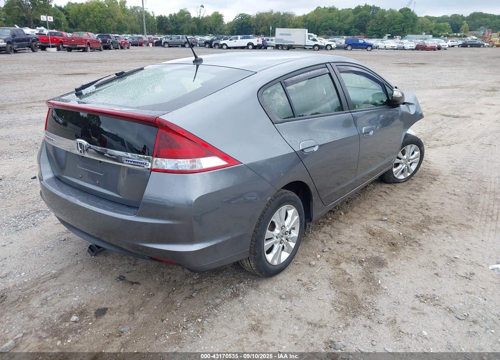 2013 HONDA INSIGHT VIN: JHMZE2H70DS005004