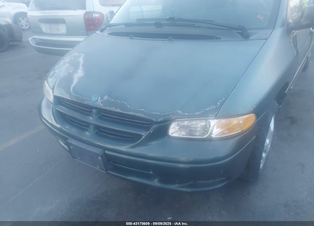 1998 DODGE GRAND CARAVAN SE VIN: 1B4GP44G6WB611900