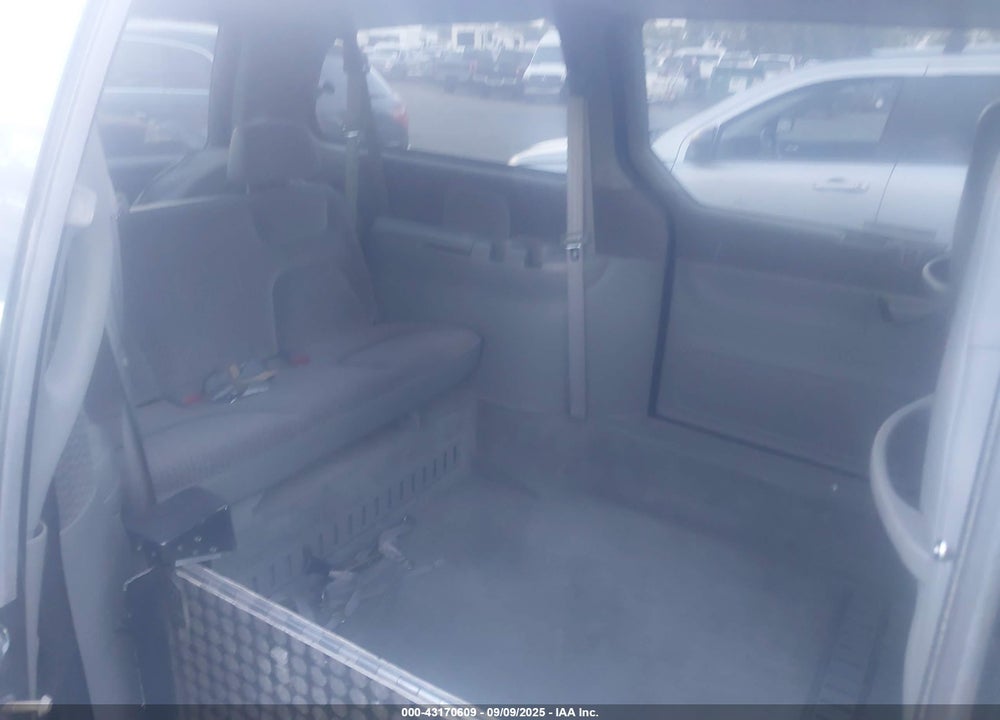 1998 DODGE GRAND CARAVAN SE VIN: 1B4GP44G6WB611900