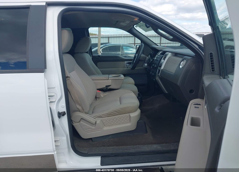 2009 FORD F-150 XLT VIN: 1FTPW14V09FA25063