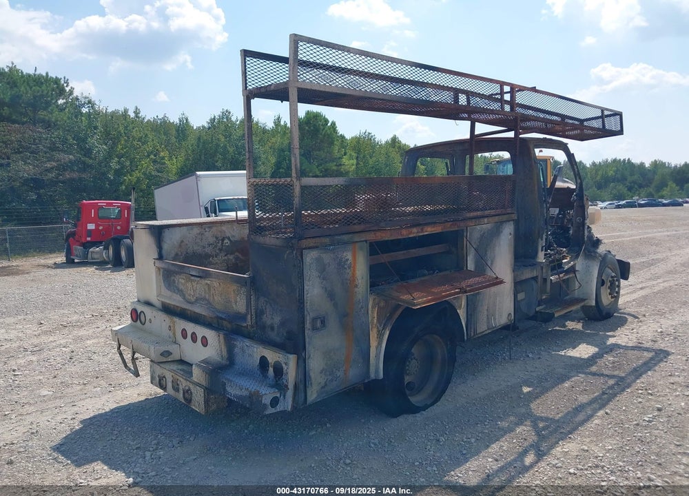 2001 STERLING TRUCK M 6500 VIN: 2FZAAHCT21AH77815