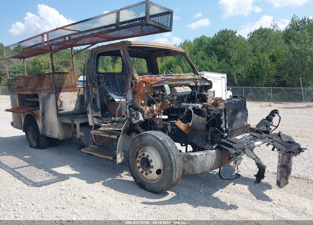 2001 STERLING TRUCK M 6500 VIN: 2FZAAHCT21AH77815