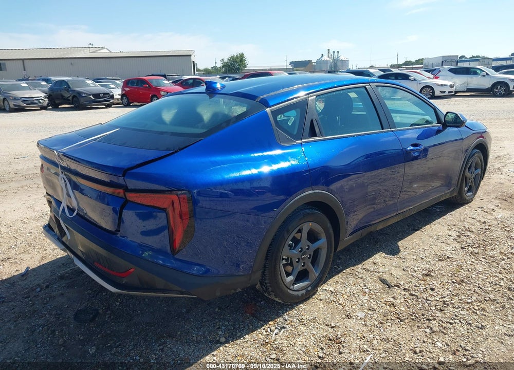 2025 KIA K4 VIN: 3KPFT4DE3SE055356