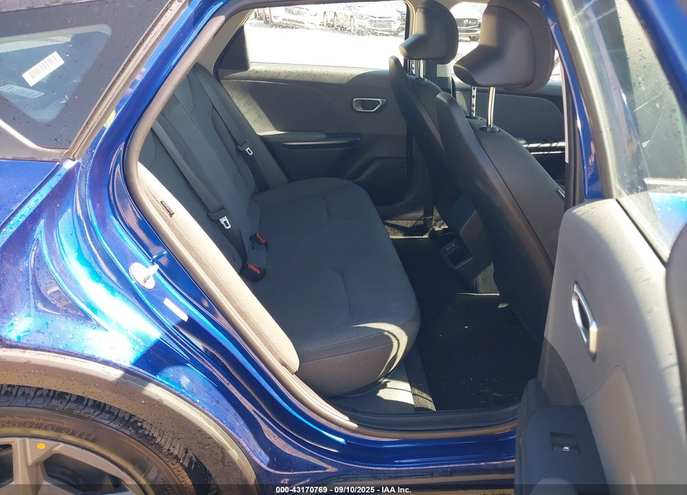 2025 KIA K4 VIN: 3KPFT4DE3SE055356