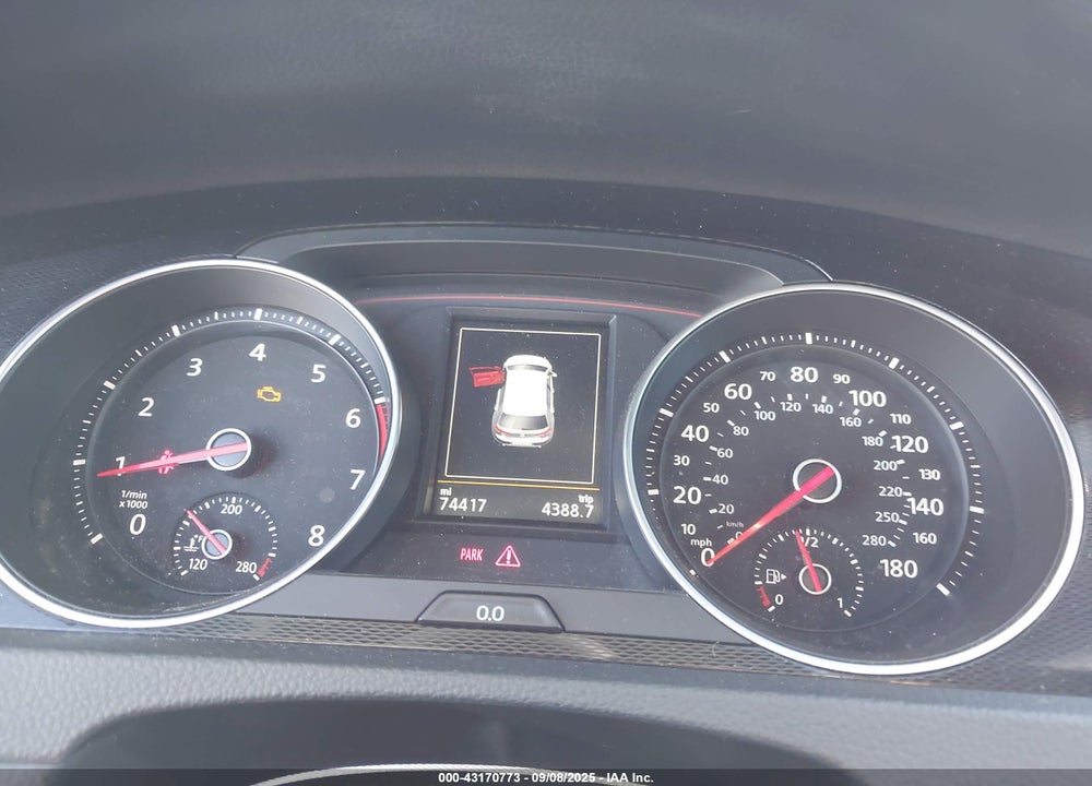 2016 VOLKSWAGEN GOLF VIN: 3VW547AU6GM022366