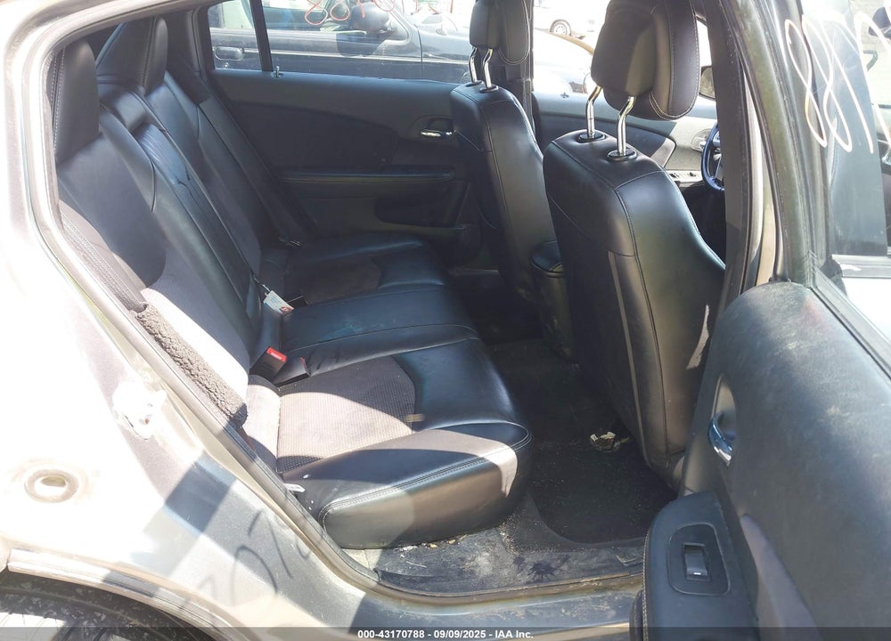 2012 CHRYSLER 200 VIN: 1C3CCBHG1CN106728