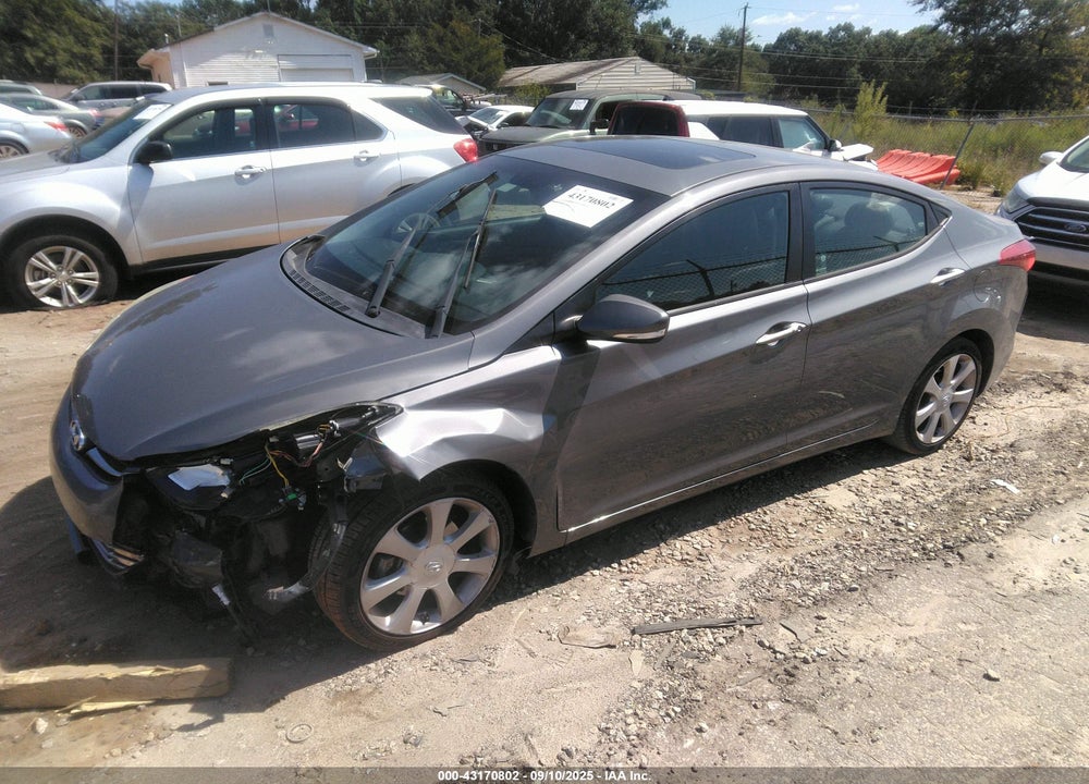 2013 HYUNDAI ELANTRA VIN: 5NPDH4AE9DH172886