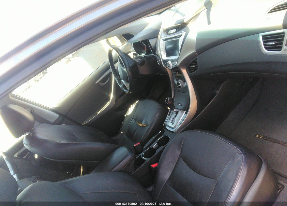 2013 HYUNDAI ELANTRA VIN: 5NPDH4AE9DH172886