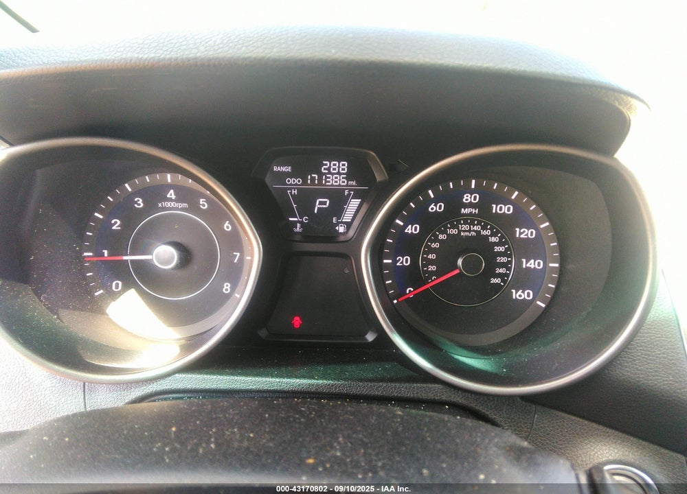 2013 HYUNDAI ELANTRA VIN: 5NPDH4AE9DH172886