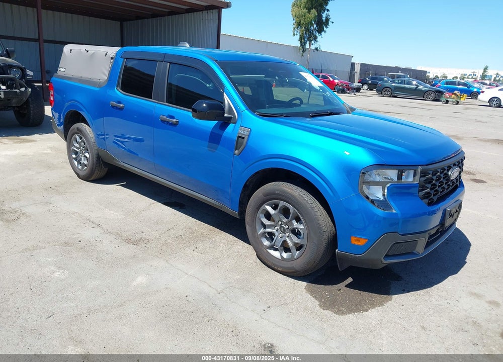 2025 FORD MAVERICK XLT VIN: 3FTTW8H36SRA42538