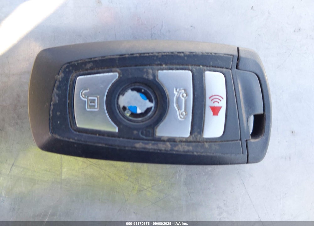 2013 BMW M5 VIN: WBSFV9C51DD095635