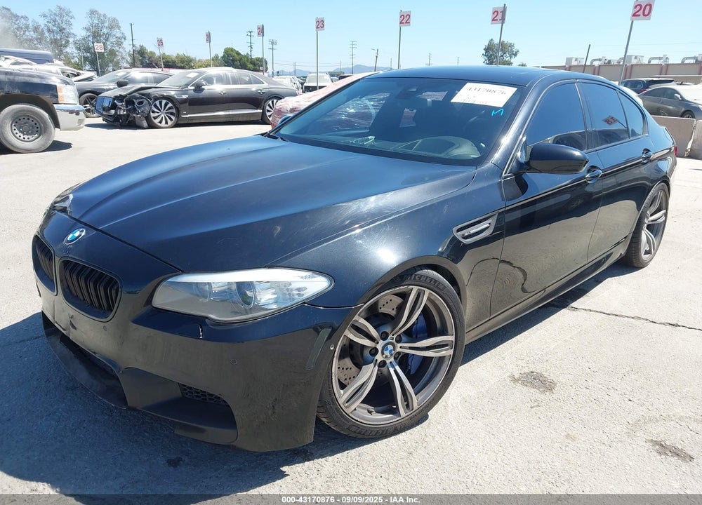 2013 BMW M5 VIN: WBSFV9C51DD095635