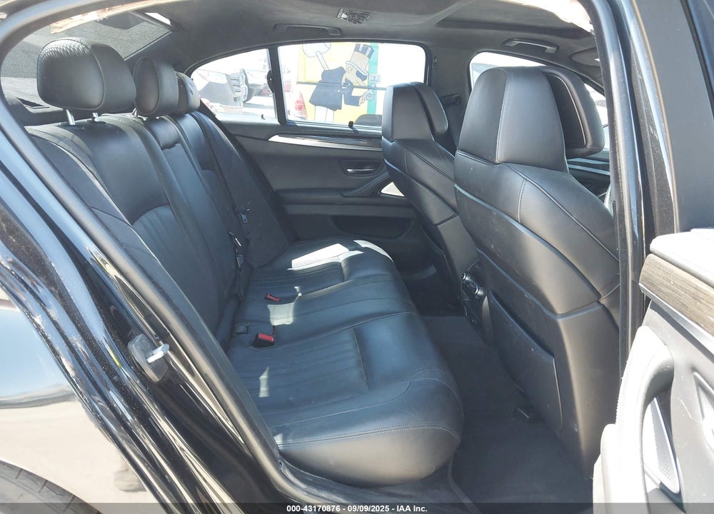 2013 BMW M5 VIN: WBSFV9C51DD095635
