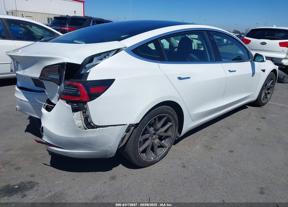 2018 TESLA MODEL 3 VIN: 5YJ3E1EA2JF162186