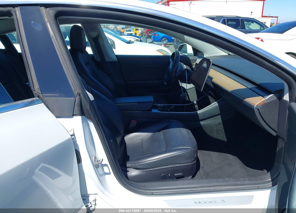2018 TESLA MODEL 3 VIN: 5YJ3E1EA2JF162186