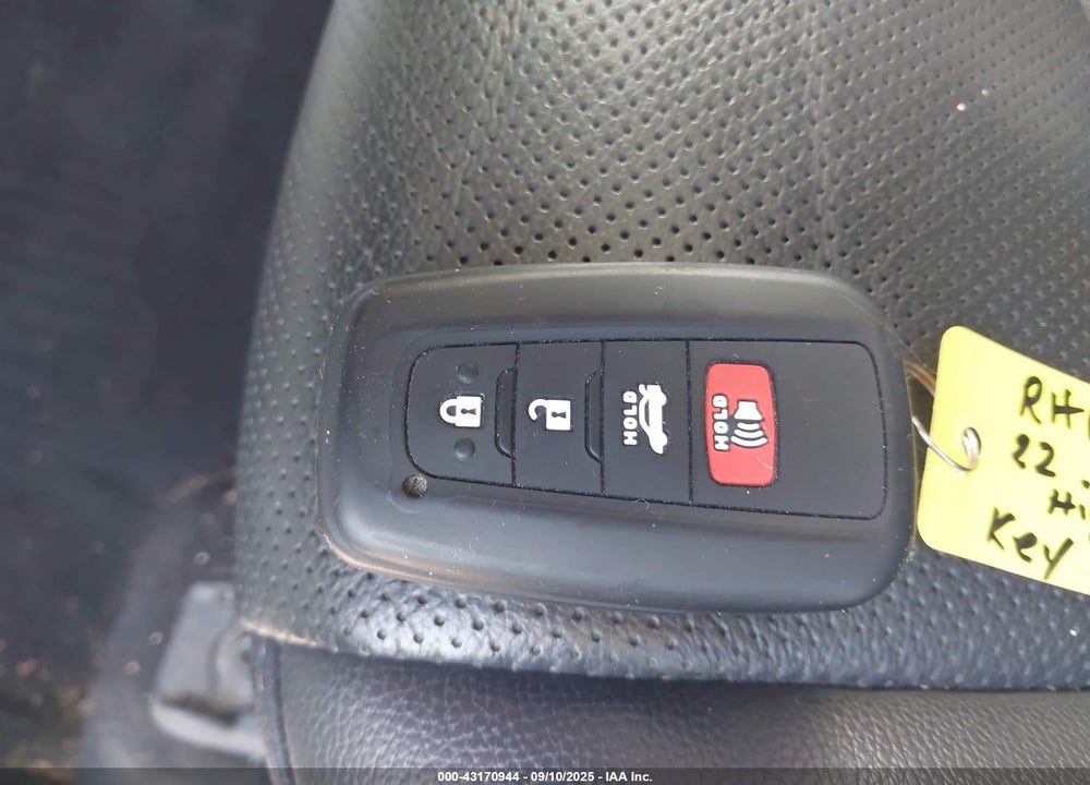 2022 TOYOTA HIGHLANDER VIN: 5TDFZRBH5NS182063