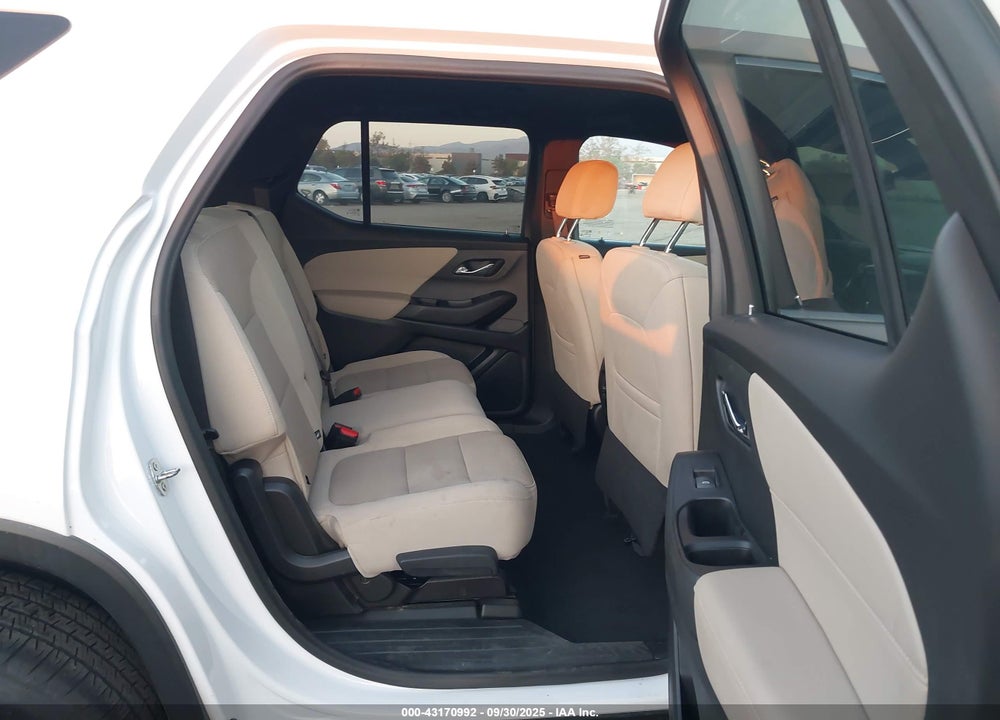 2022 CHEVROLET TRAVERSE FWD 1FL VIN: 1GNERLKW6NJ132834