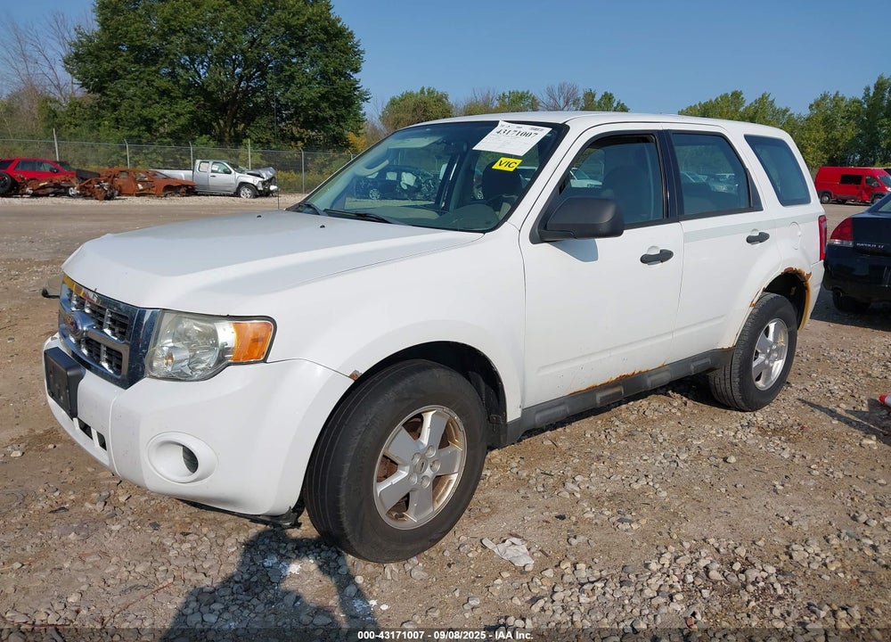 2011 FORD ESCAPE VIN: 1FMCU0C76BKC64353