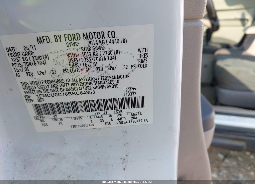 2011 FORD ESCAPE VIN: 1FMCU0C76BKC64353