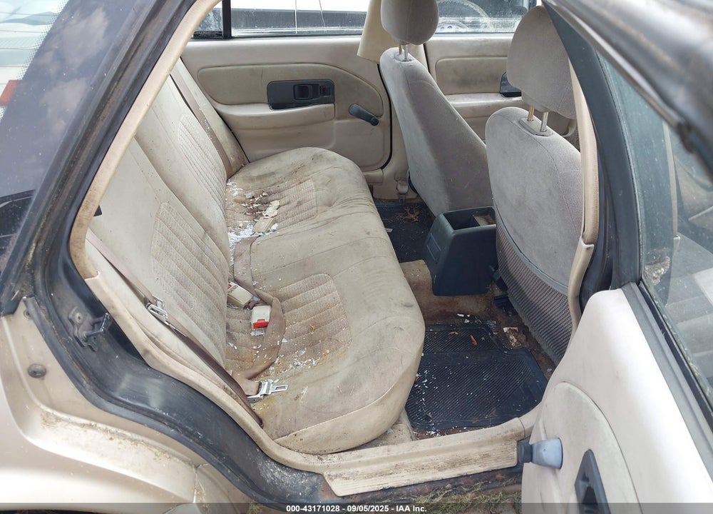 1994 SATURN SL1 VIN: 1G8ZG5595RZ157761