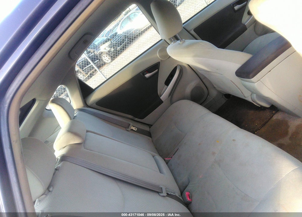 2011 TOYOTA PRIUS THREE VIN: JTDKN3DU5B1407205