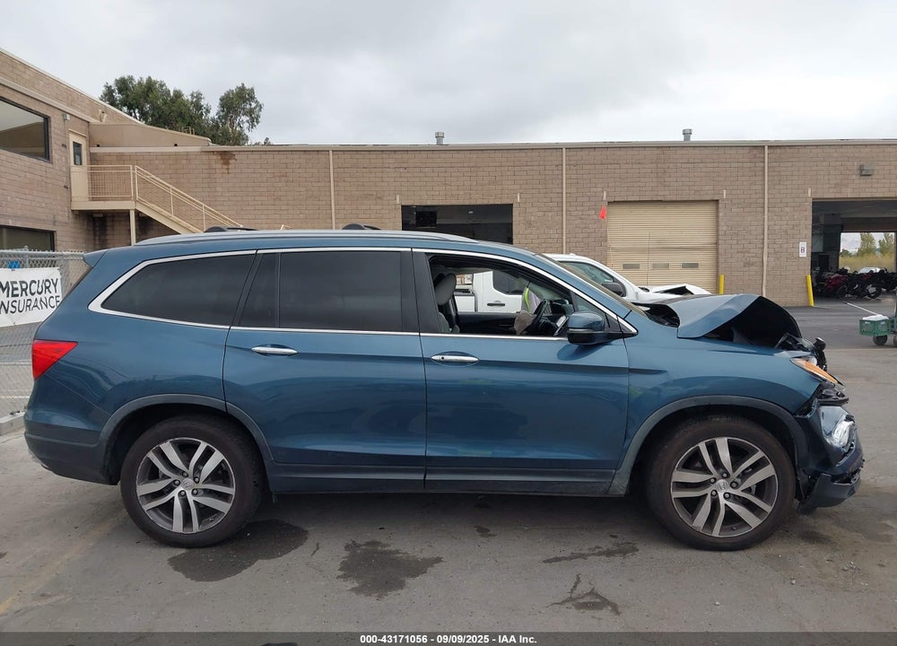 2018 HONDA PILOT ELITE VIN: 5FNYF6H03JB026863