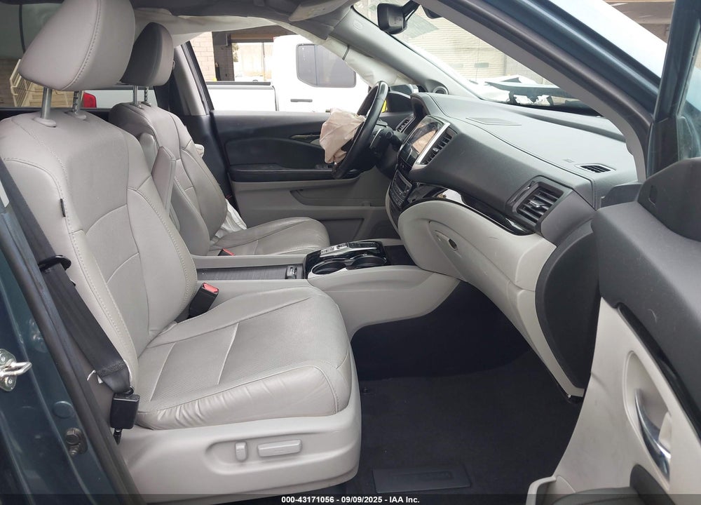 2018 HONDA PILOT ELITE VIN: 5FNYF6H03JB026863