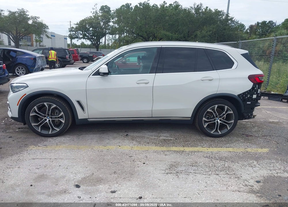 2020 BMW X5 VIN: 5UXCR4C00L9C89436
