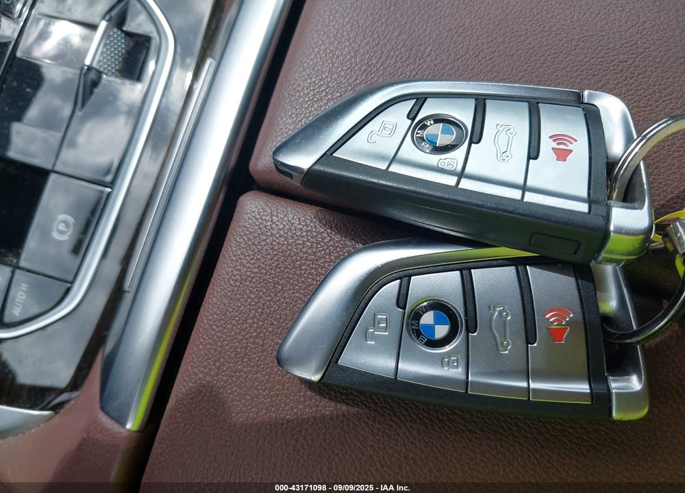 2020 BMW X5 VIN: 5UXCR4C00L9C89436