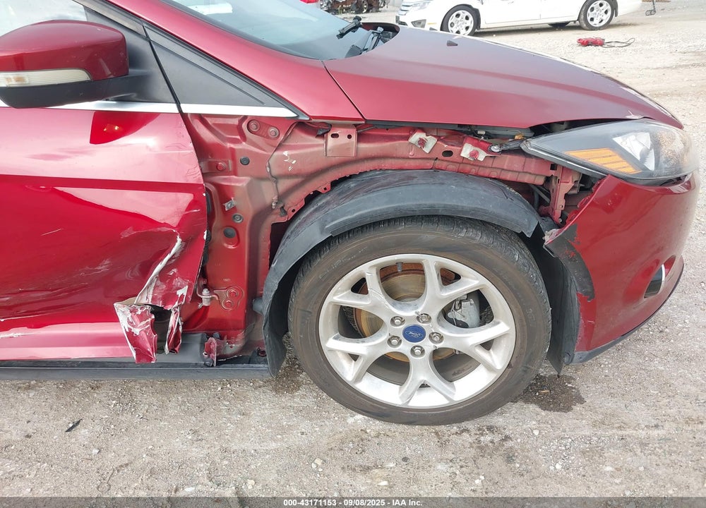2014 FORD FOCUS VIN: 1FADP3N25EL175655