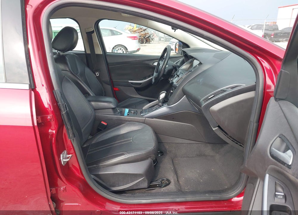2014 FORD FOCUS VIN: 1FADP3N25EL175655