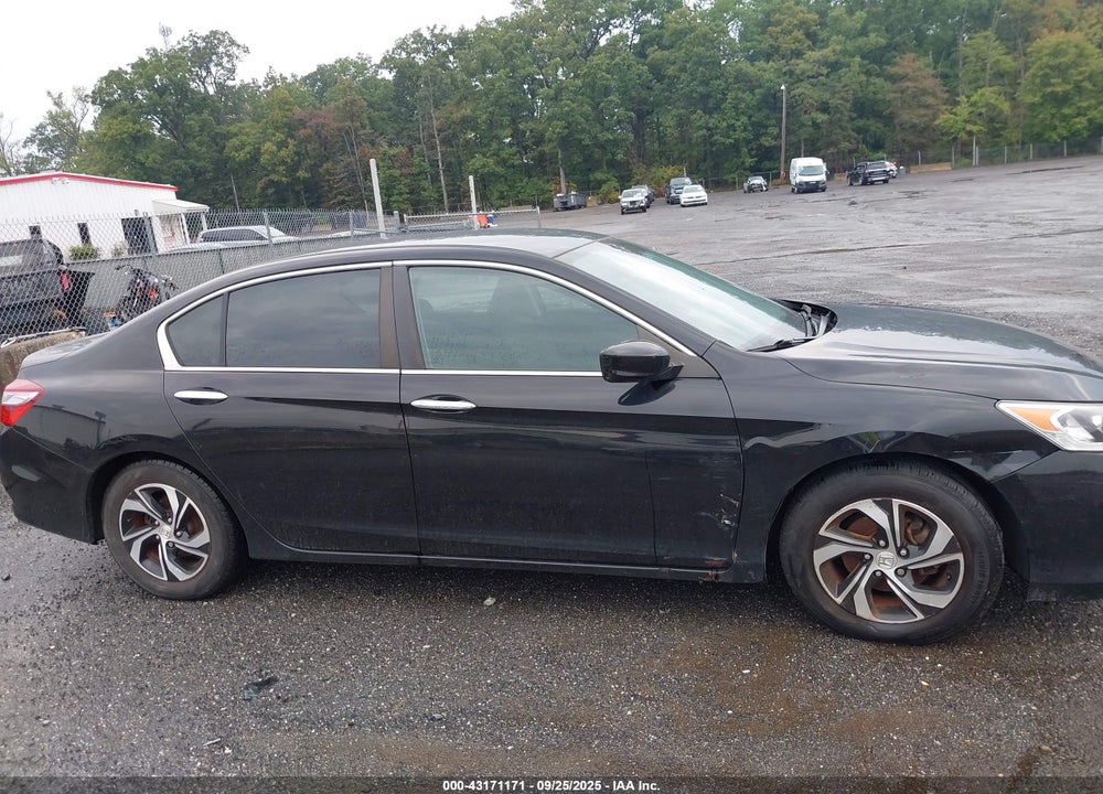2017 HONDA ACCORD VIN: 1HGCR2F38HA305320