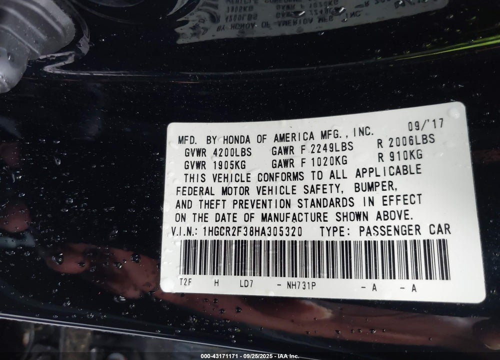 2017 HONDA ACCORD VIN: 1HGCR2F38HA305320