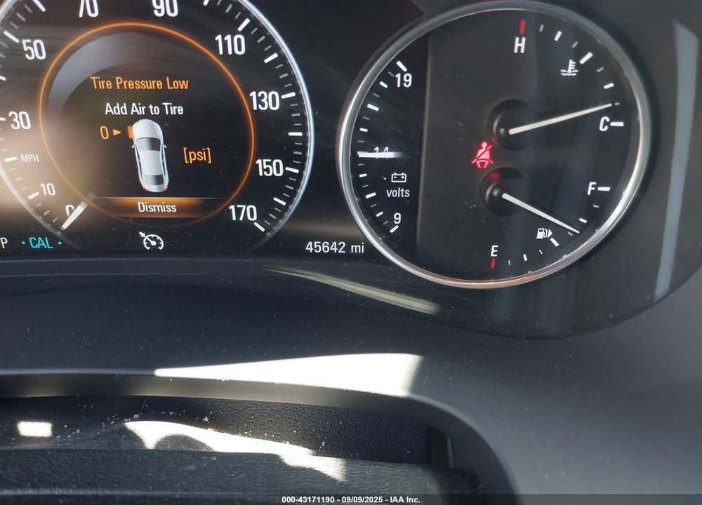 2017 BUICK LACROSSE VIN: 1G4ZP5SSXHU138076