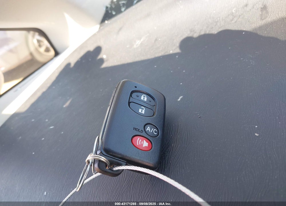 2012 TOYOTA PRIUS PLUG-IN VIN: JTDKN3DP1C3014320