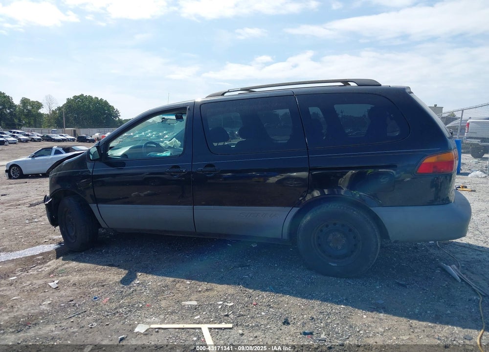 2000 TOYOTA SIENNA LE VIN: 4T3ZF13C6YU244793