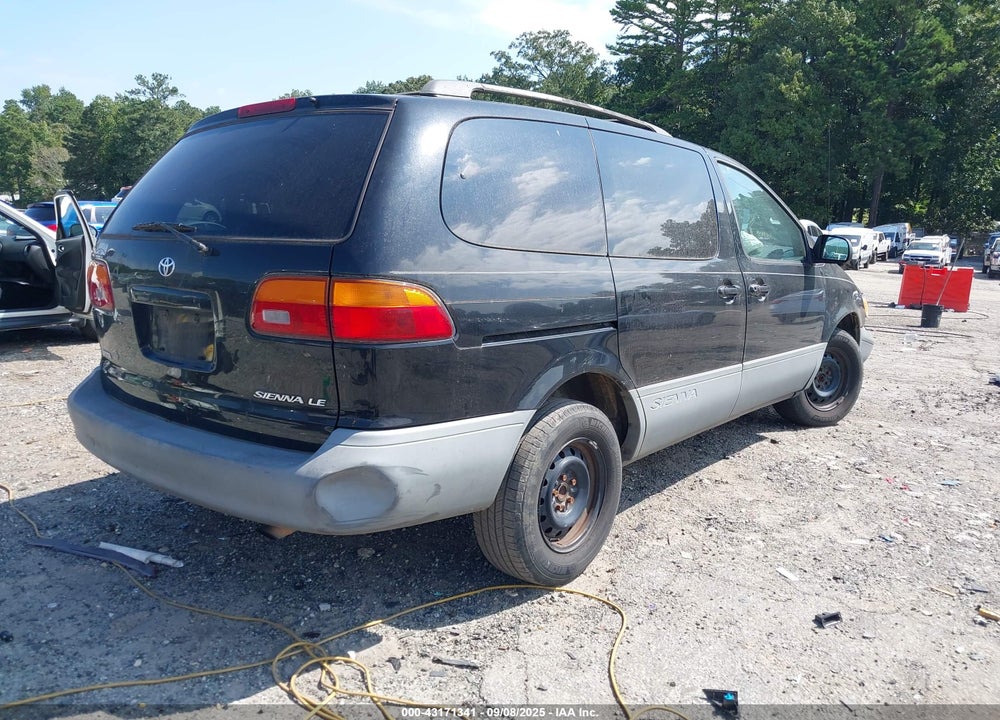 2000 TOYOTA SIENNA LE VIN: 4T3ZF13C6YU244793