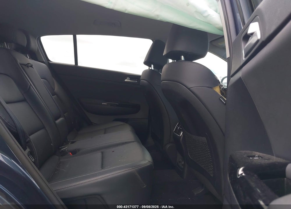 2021 KIA SPORTAGE VIN: KNDPN3AC3M7921524