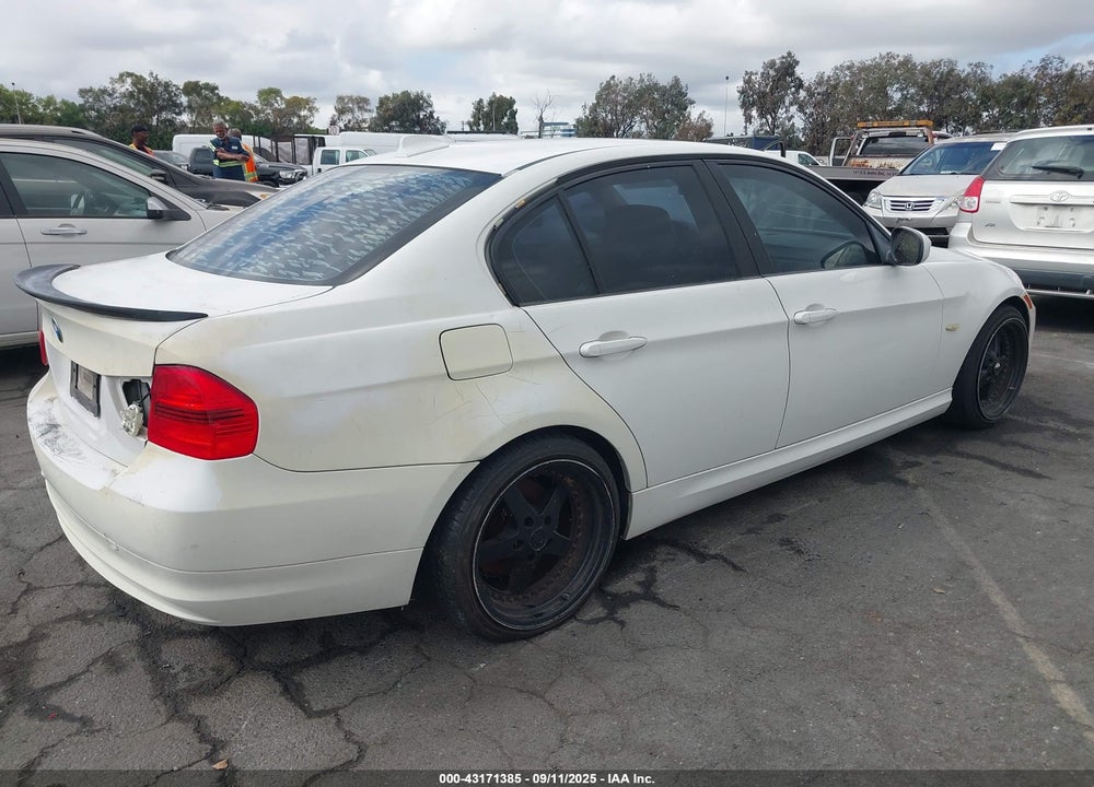 2009 BMW 328I VIN: WBAPH57569NL79038