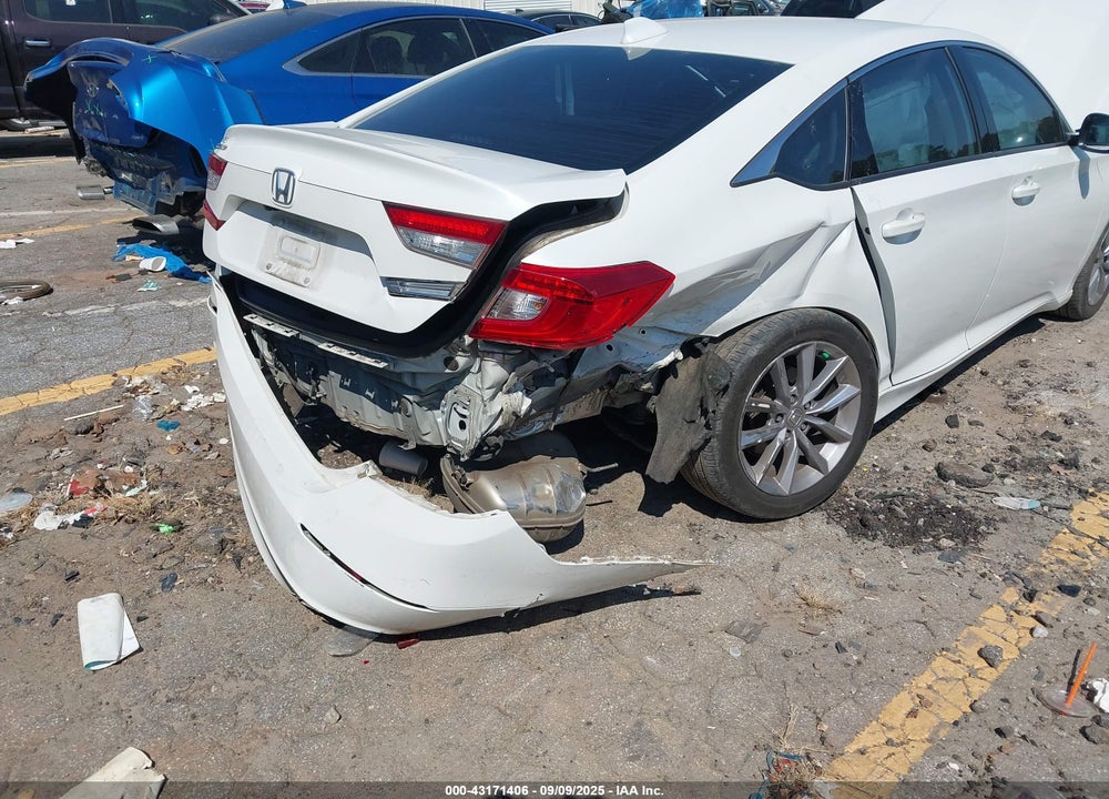 2021 HONDA ACCORD VIN: 1HGCV1F10MA113856